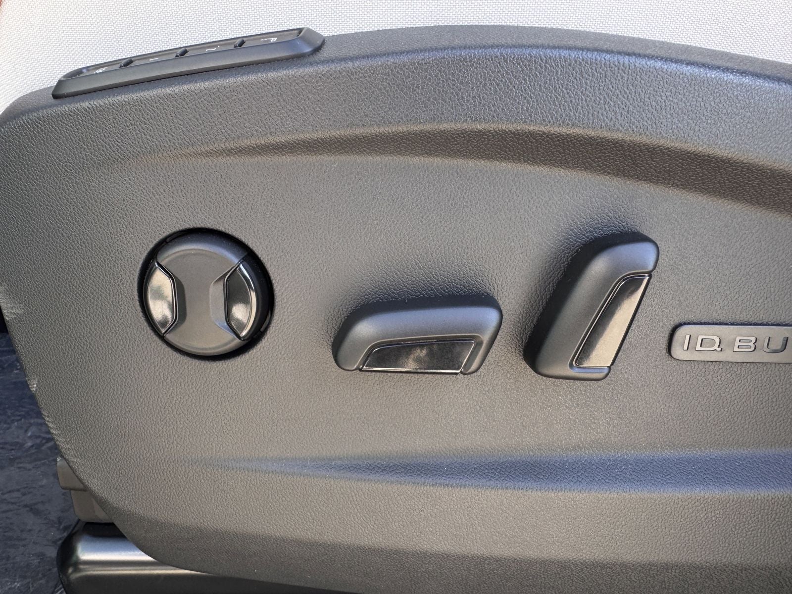 2025 Volkswagen ID. Buzz 1st Edition