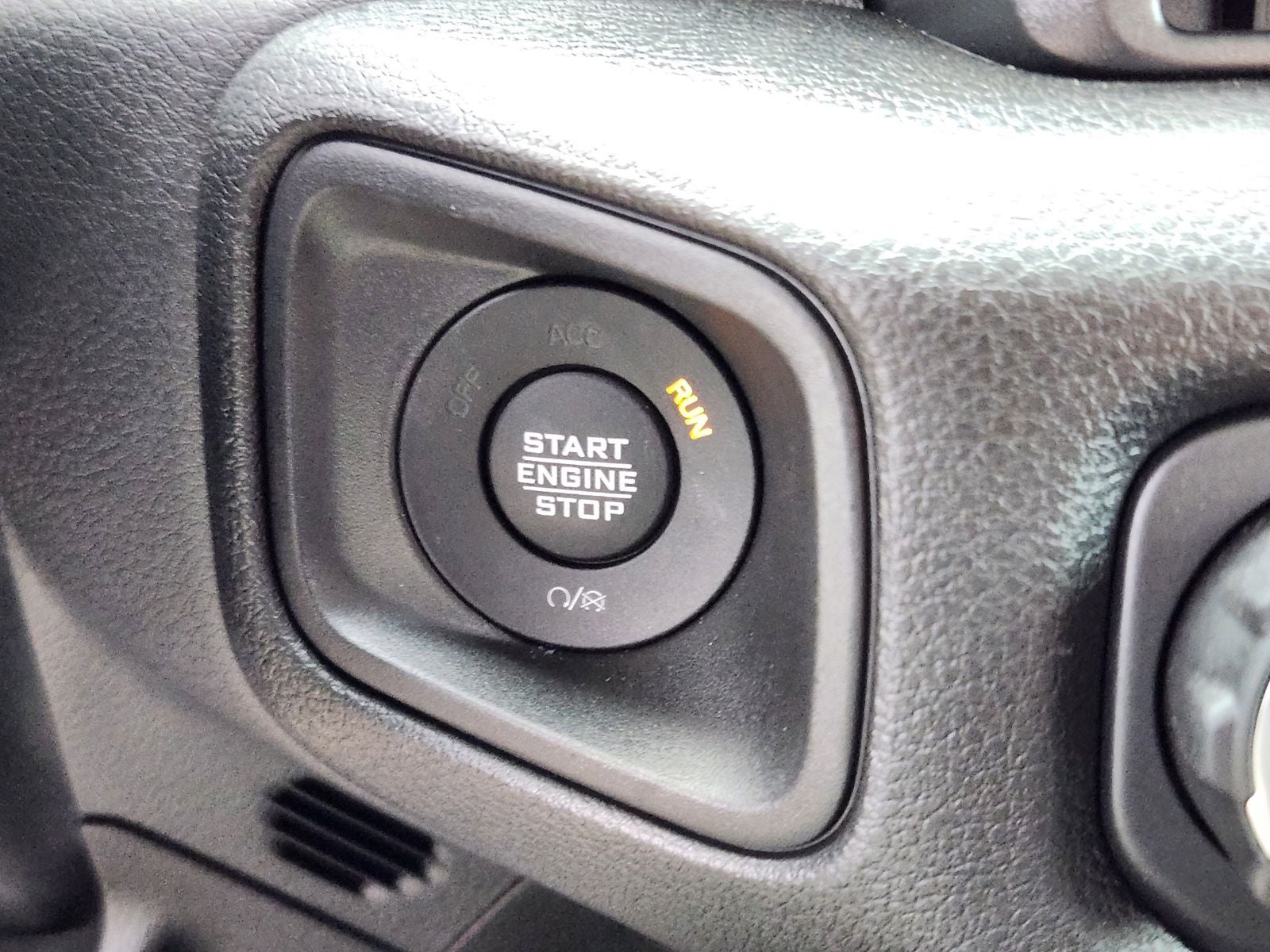 2025 Jeep Wrangler WRANGLER 2-DOOR SPORT