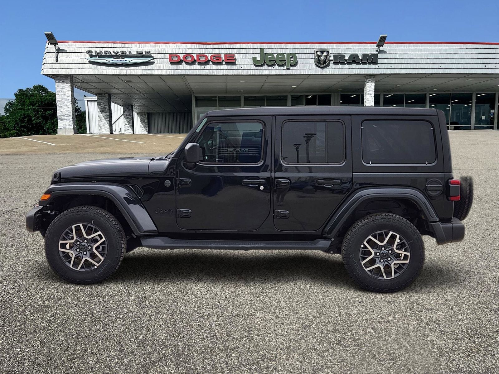 2025 Jeep Wrangler WRANGLER 4-DOOR SAHARA