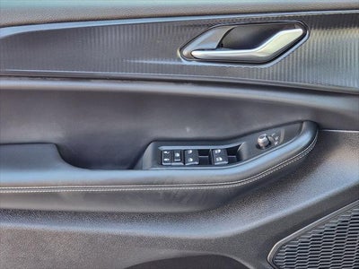 2025 Jeep Grand Cherokee Laredo 4x2