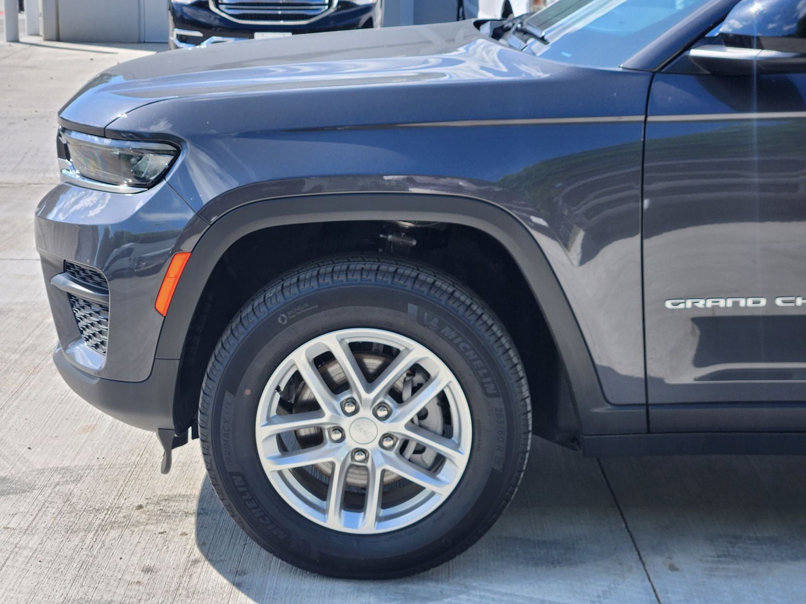 2026 Jeep Grand Cherokee GRAND CHEROKEE LAREDO 4X2