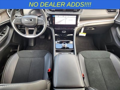 2026 Jeep Grand Cherokee GRAND CHEROKEE LAREDO ALTITUDE 4X2