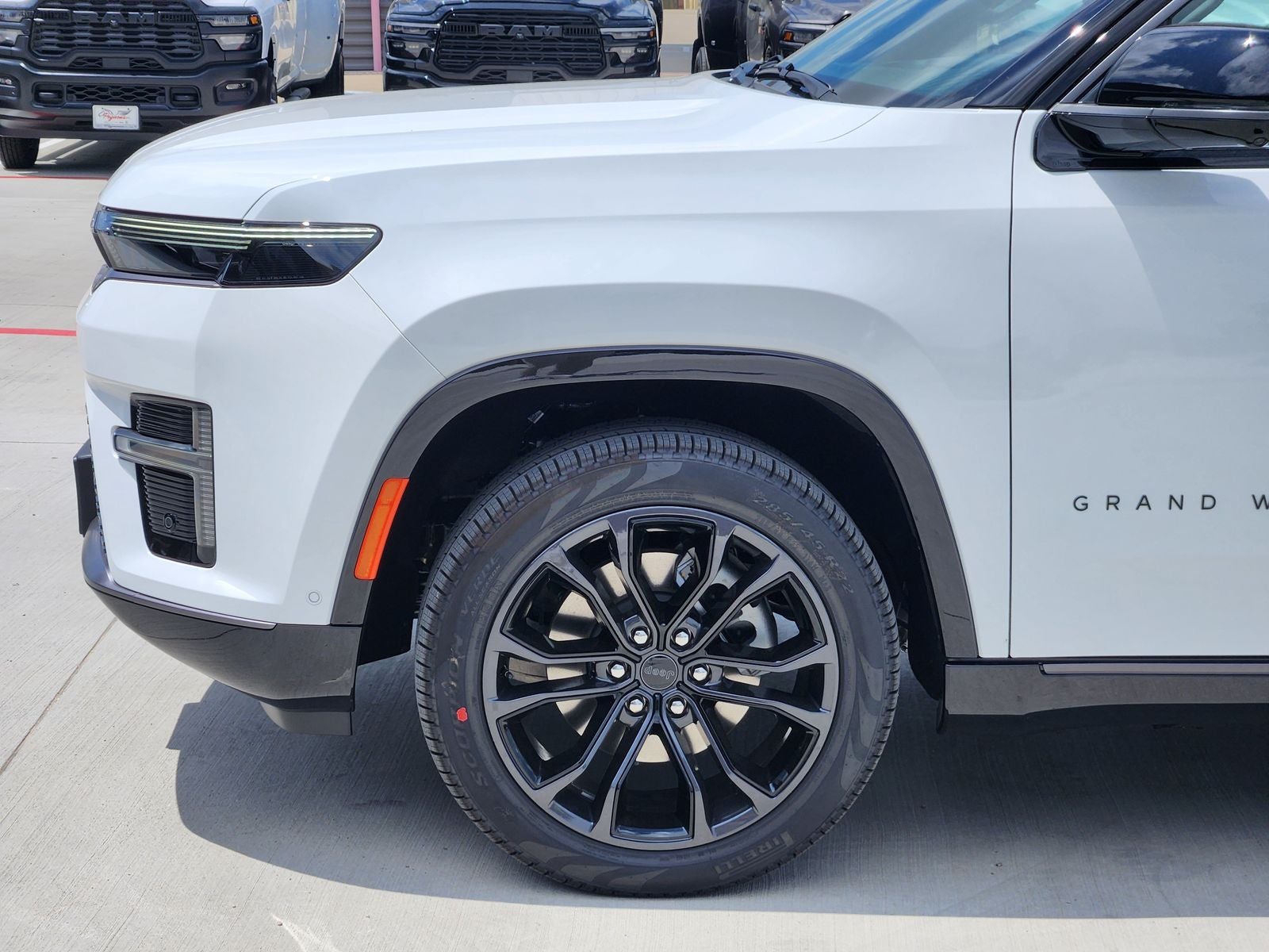 2026 Jeep Grand Wagoneer GRAND WAGONEER L SUMMIT RESERVE 4X4