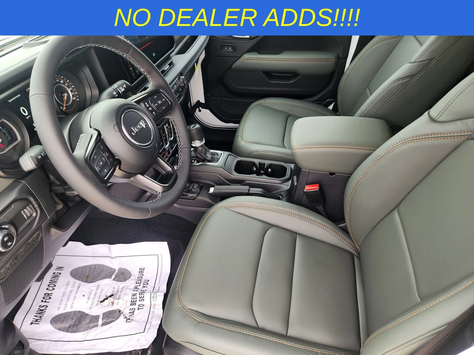2026 Jeep Gladiator GLADIATOR MOJAVE X 4X4