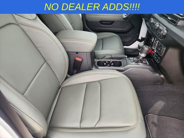 2026 Jeep Gladiator GLADIATOR MOJAVE X 4X4
