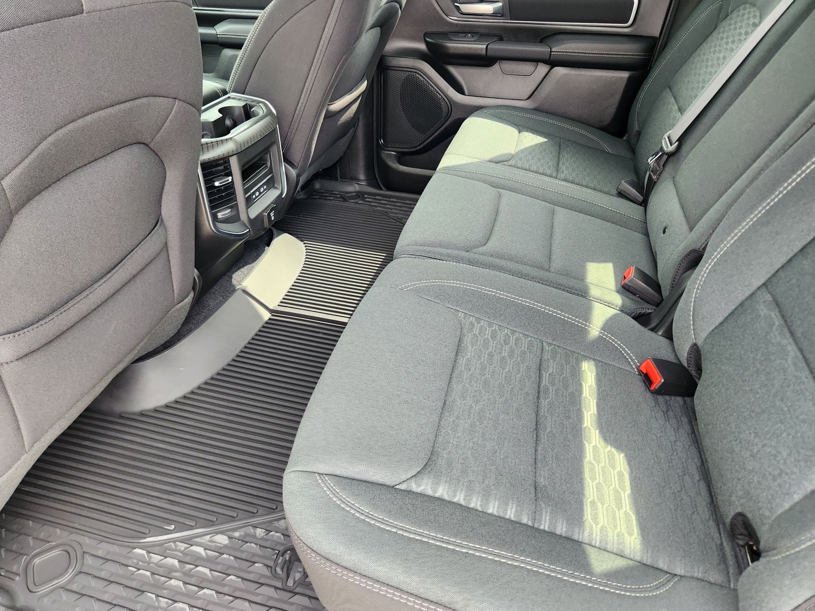 2026 RAM Ram 1500 RAM 1500 LONE STAR CREW CAB 4X2 5'7' BOX