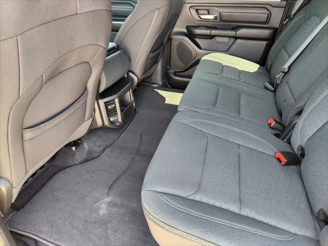 2026 RAM Ram 1500 RAM 1500 EXPRESS CREW CAB 4X2 5'7' BOX