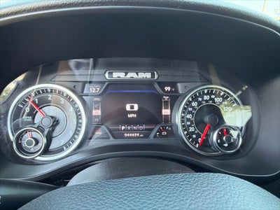 2022 RAM Ram 1500 Big Horn Crew Cab 4x4 5'7' Box