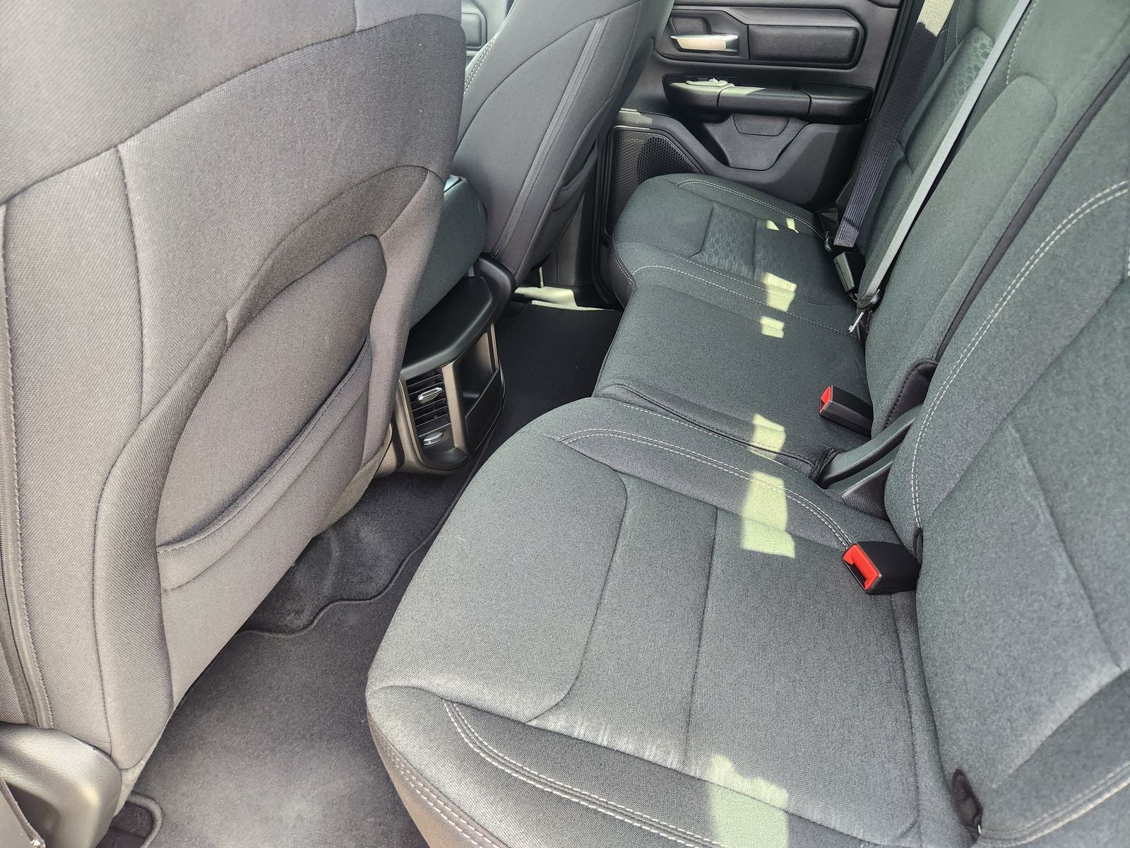 2026 RAM Ram 1500 RAM 1500 EXPRESS QUAD CAB 4X2 6'4' BOX