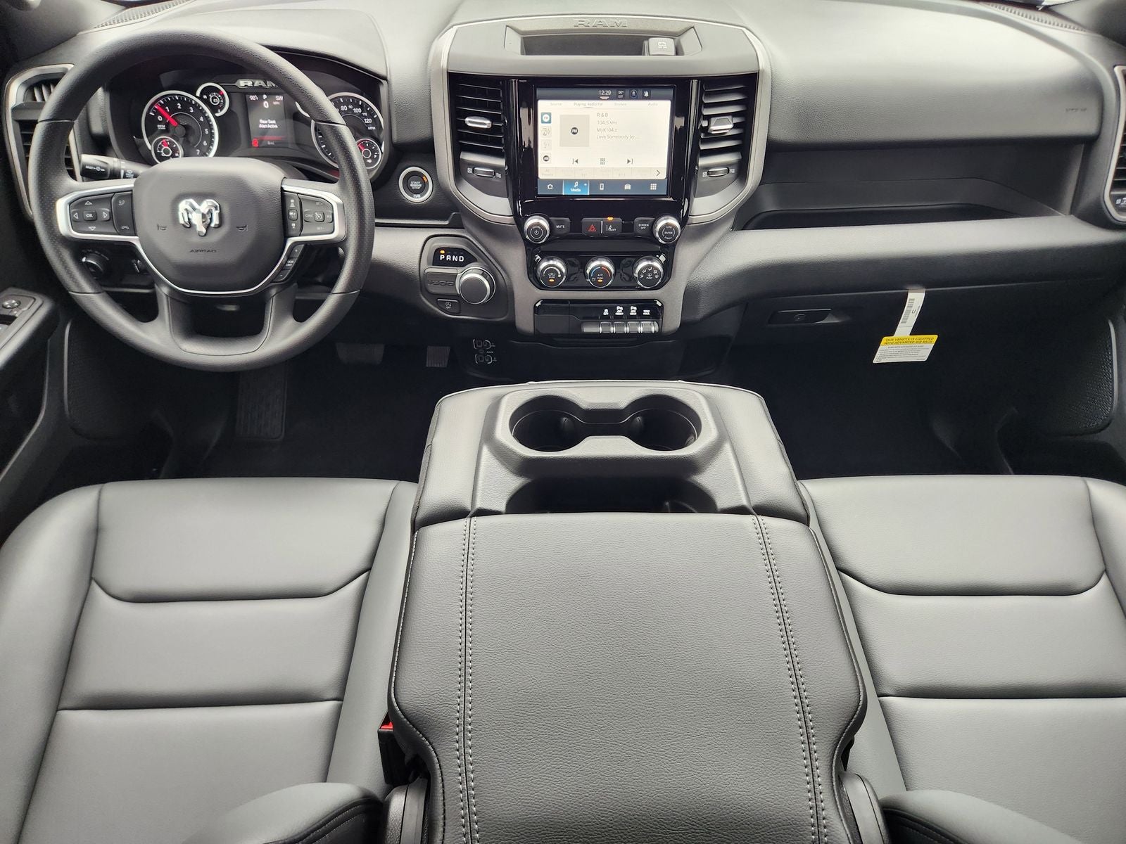 2026 RAM Ram 1500 RAM 1500 TRADESMAN QUAD CAB 4X2 6'4' BOX
