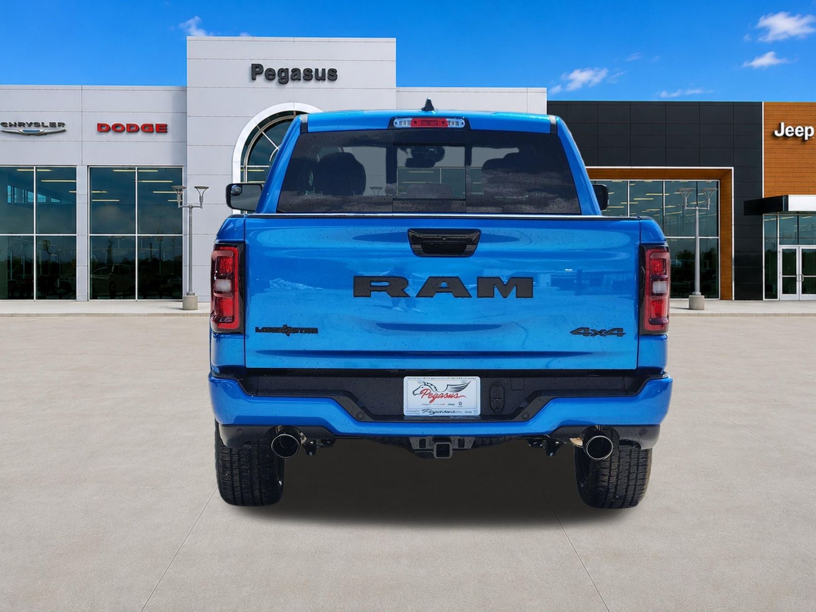 2026 RAM Ram 1500 RAM 1500 LONE STAR CREW CAB 4X4 5'7' BOX