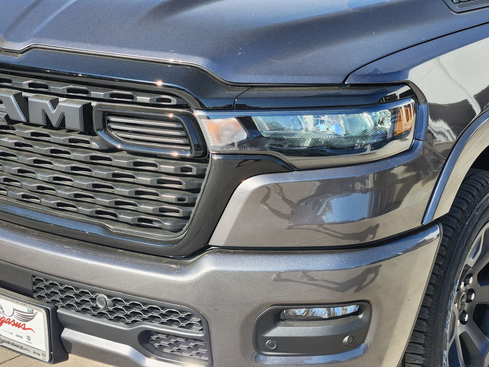 2026 RAM Ram 1500 RAM 1500 LONE STAR CREW CAB 4X4 5'7' BOX
