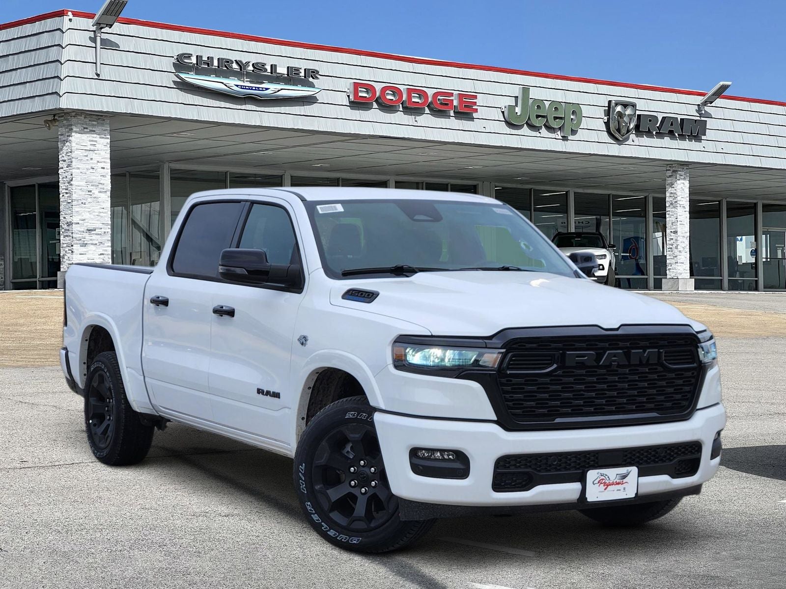 2026 RAM Ram 1500 RAM 1500 LONE STAR CREW CAB 4X4 5'7' BOX