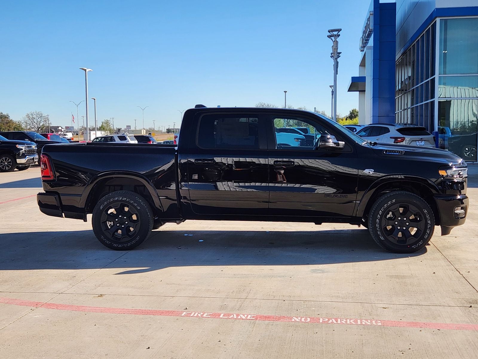 2026 RAM Ram 1500 RAM 1500 LONE STAR CREW CAB 4X4 5'7' BOX