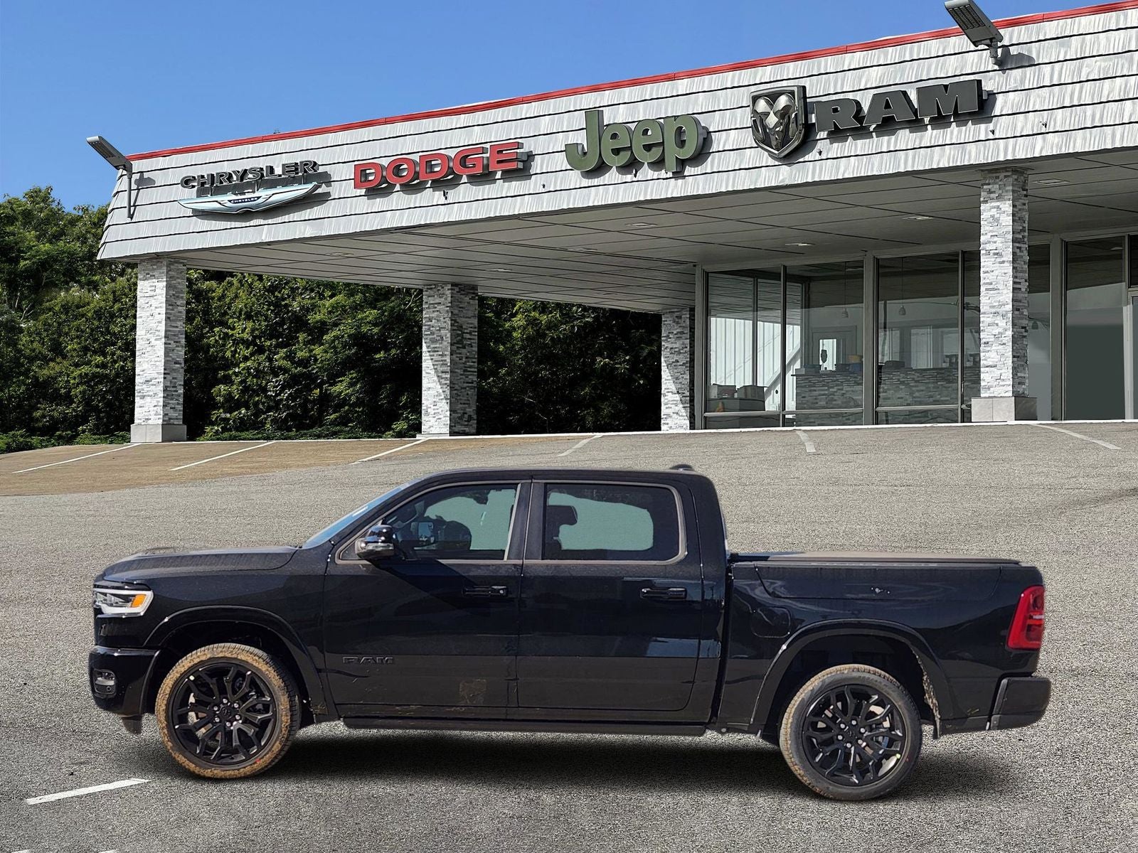 2026 RAM Ram 1500 RAM 1500 LIMITED CREW CAB 4X4 5'7' BOX