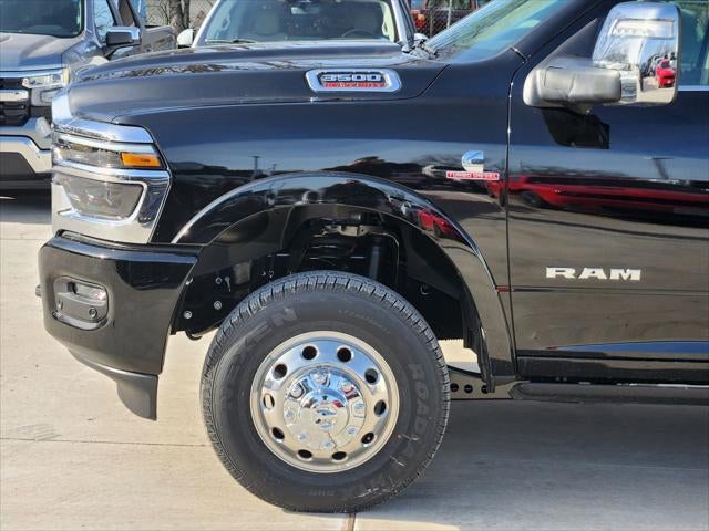 2026 RAM Ram 1500 RAM 1500 LIMITED LONGHORN CREW CAB 4X4 5'7' BOX