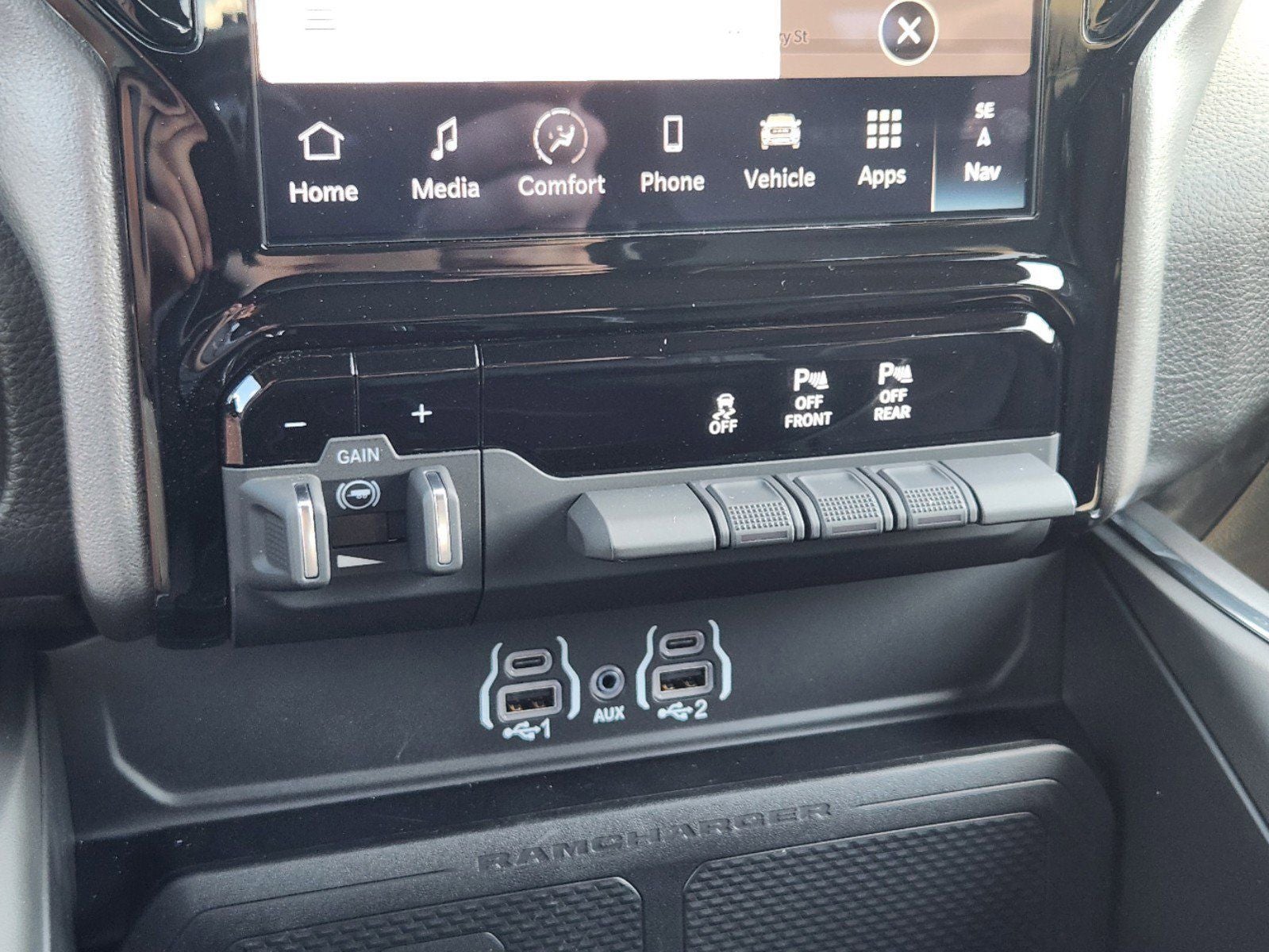 2025 RAM Ram 1500 Laramie