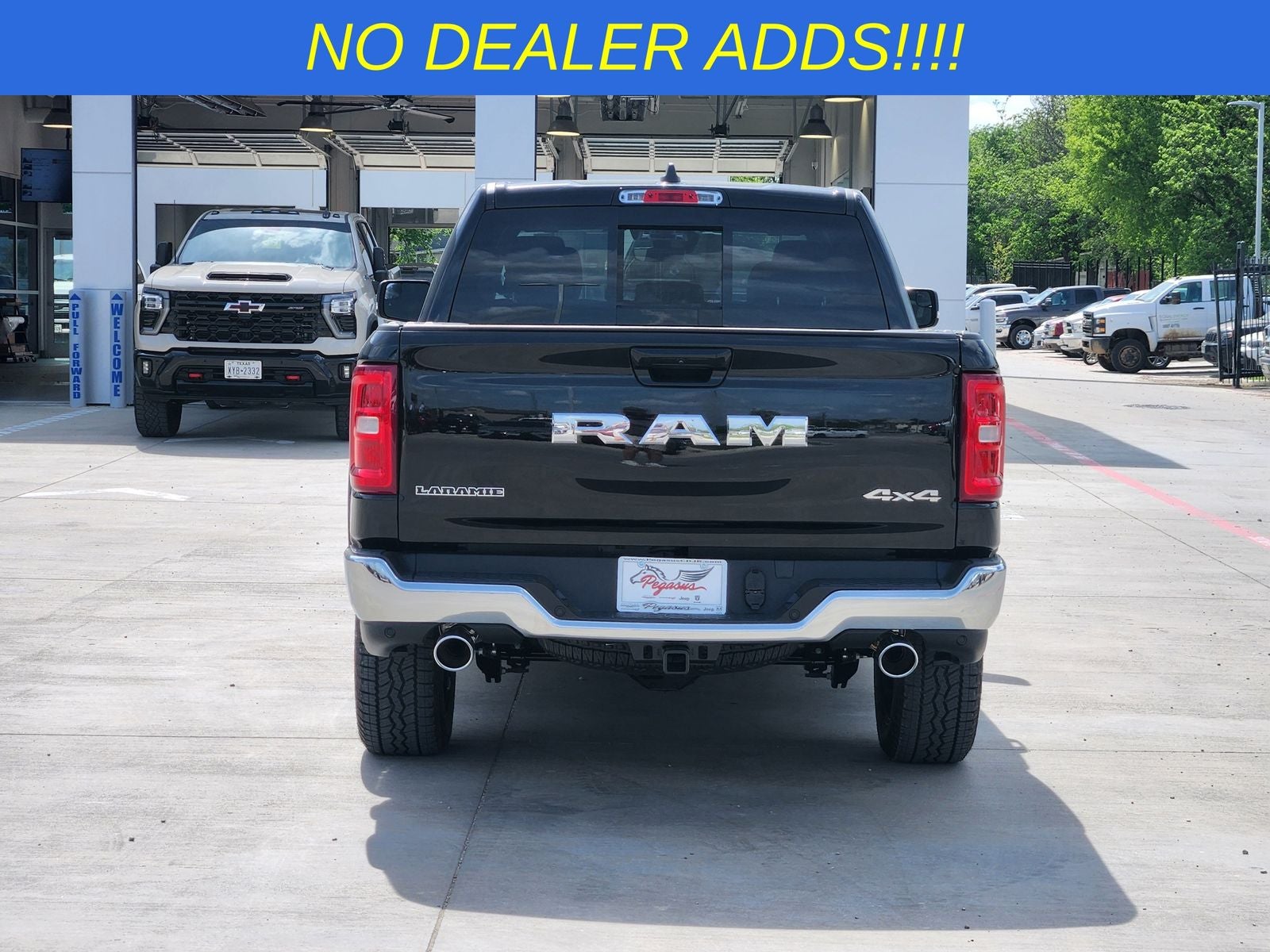 2026 RAM Ram 1500 RAM 1500 LARAMIE CREW CAB 4X4 5'7' BOX