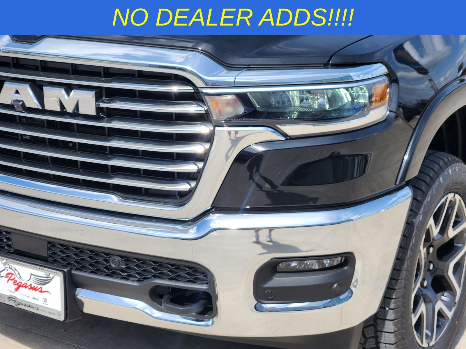 2026 RAM Ram 1500 RAM 1500 LARAMIE CREW CAB 4X4 5'7' BOX