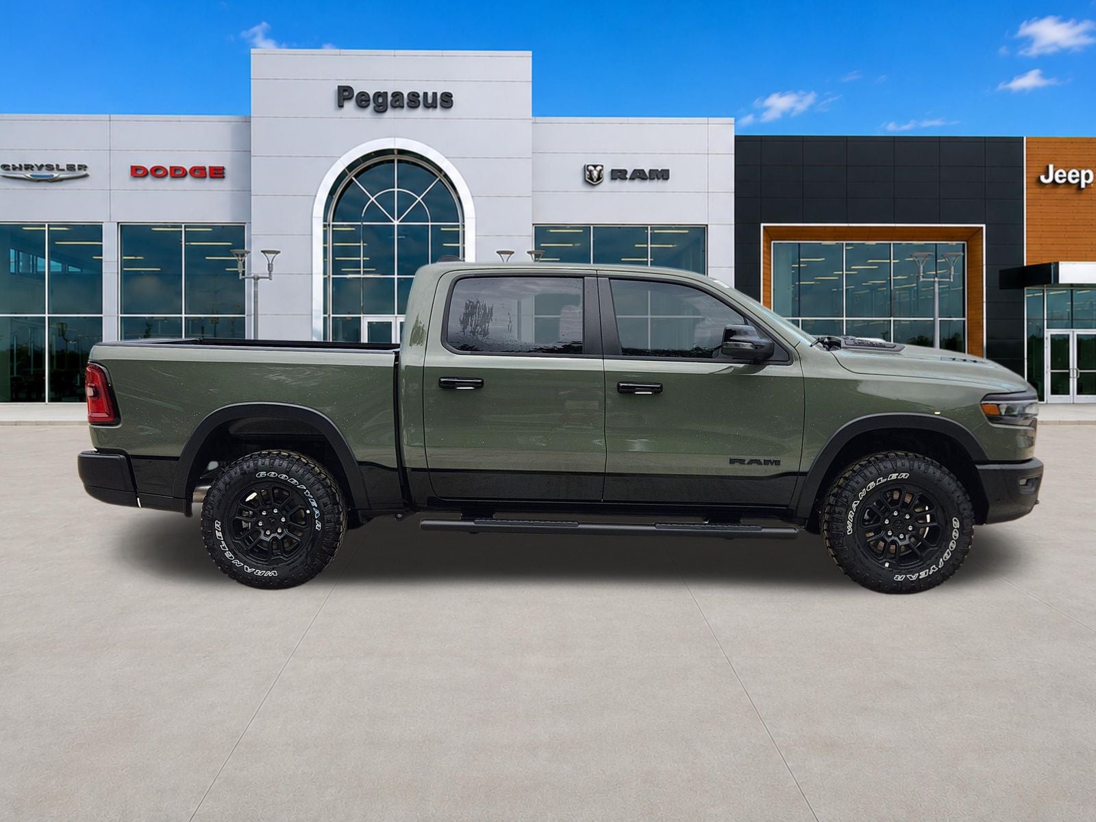 2026 RAM Ram 1500 RAM 1500 REBEL CREW CAB 4X4 5'7' BOX