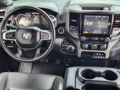 2025 RAM Ram 1500 Tradesman Crew Cab 4x4 6'4' Box
