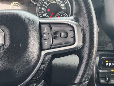 2025 RAM Ram 1500 Tradesman Crew Cab 4x4 6'4' Box