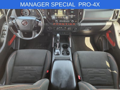 2025 Nissan Frontier Crew Cab PRO-4X 4x4
