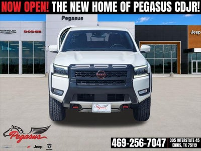 2025 Nissan Frontier Crew Cab PRO-4X 4x4