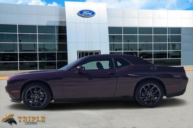 2022 Dodge Challenger SXT