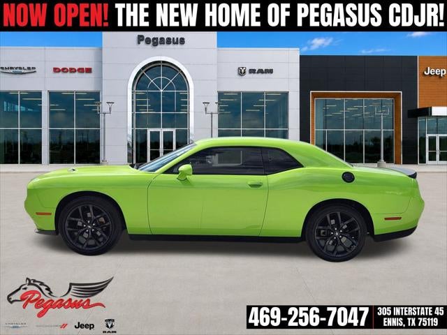 2023 Dodge Challenger SXT
