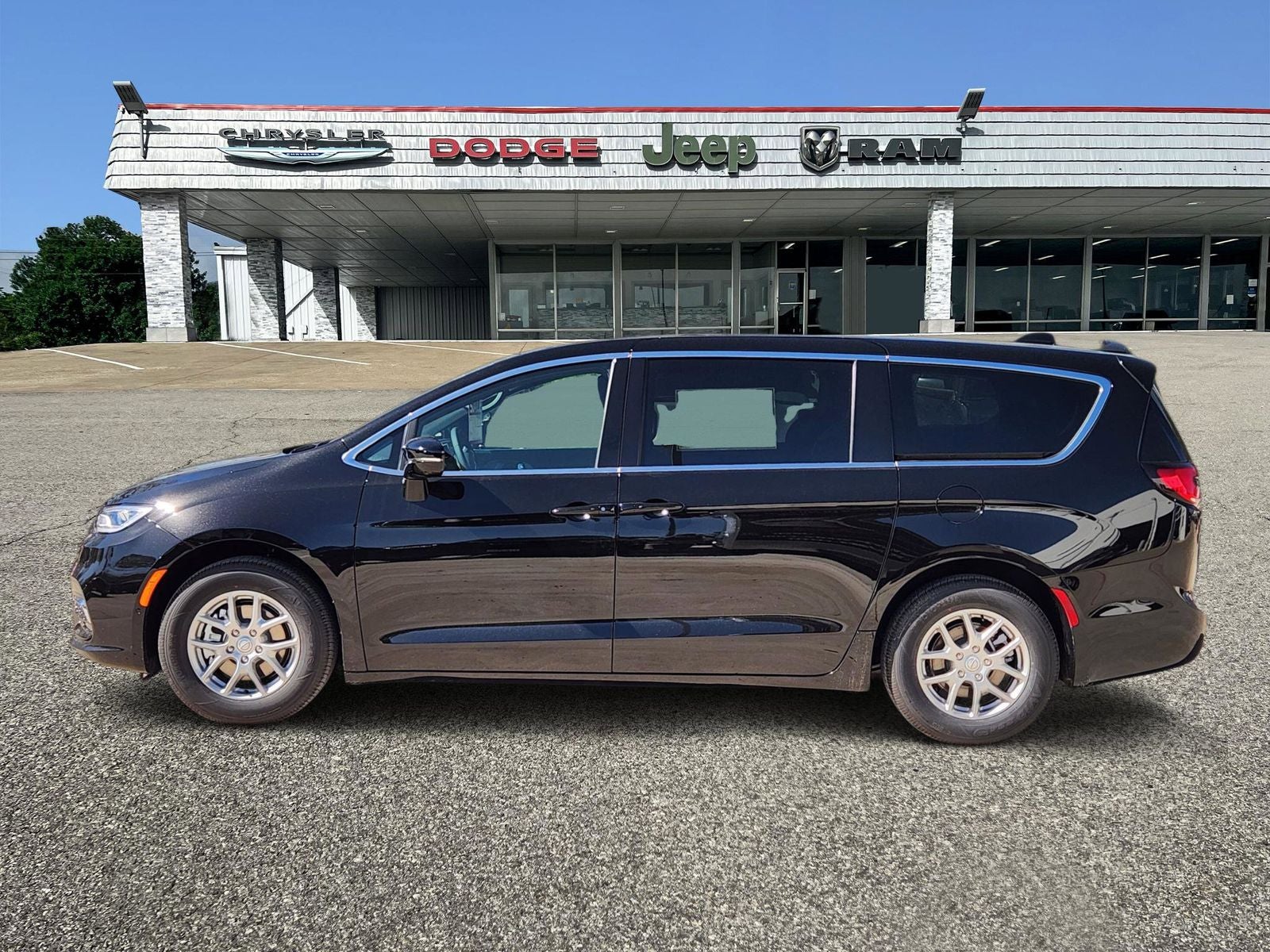 2026 Chrysler Pacifica PACIFICA SELECT