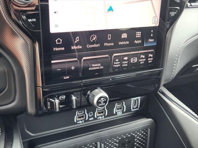 2026 RAM Ram 2500 RAM 2500 LIMITED MEGA CAB 4X4 6'4' BOX