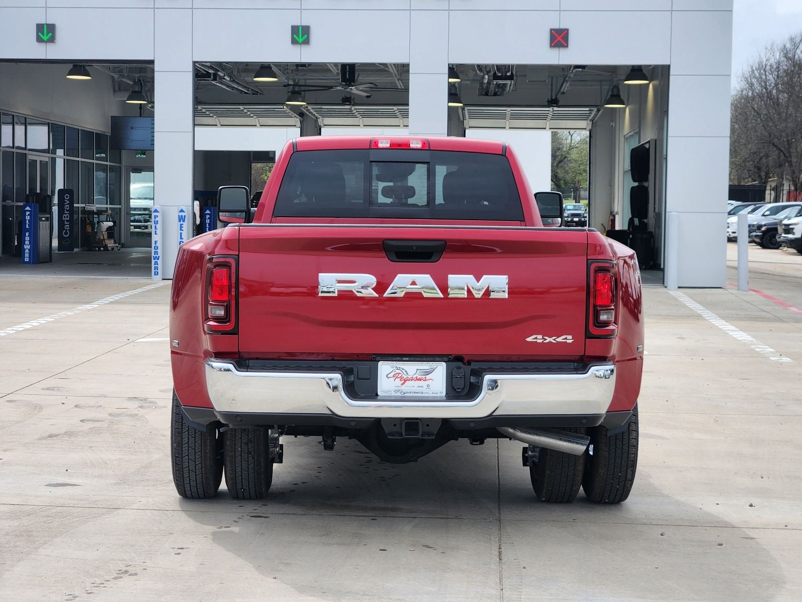 2026 RAM Ram 3500 RAM 3500 TRADESMAN CREW CAB 4X4 8' BOX