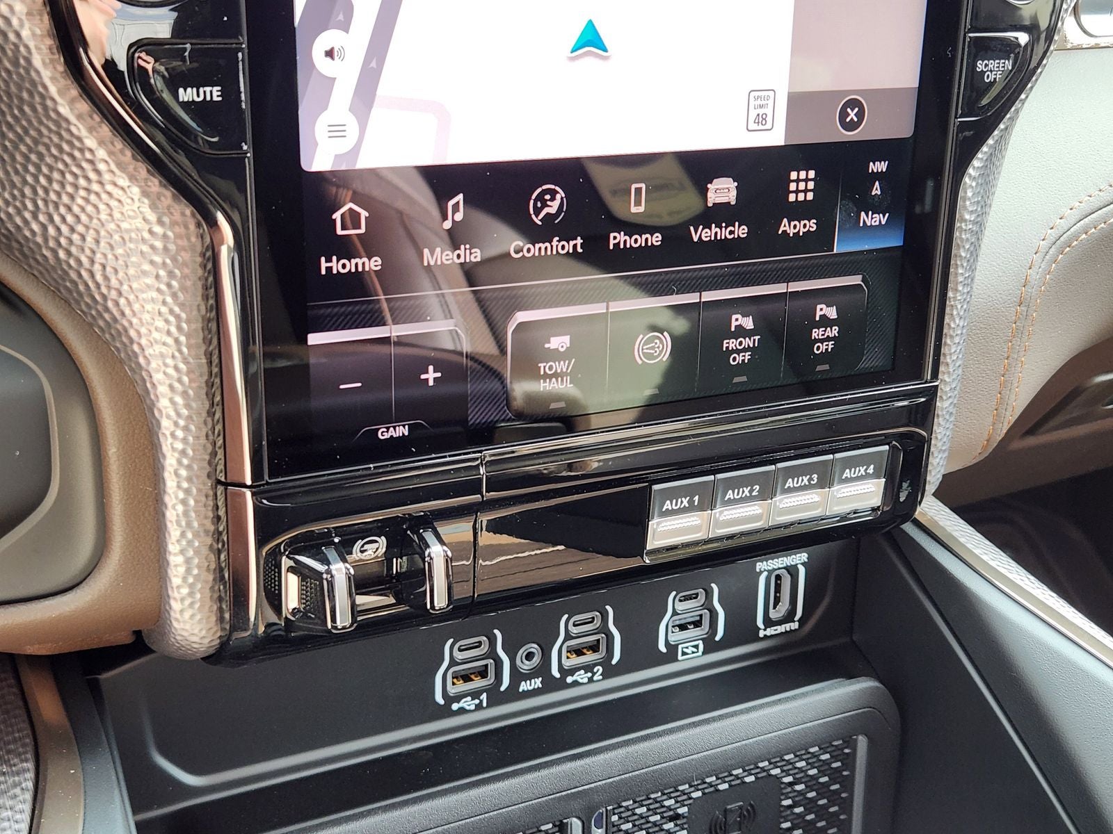 2026 RAM Ram 3500 RAM 3500 LIMITED LONGHORN MEGA CAB 4X4 6'4' BOX