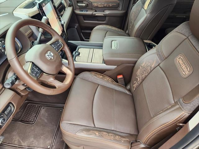 2026 RAM Ram 3500 RAM 3500 LIMITED LONGHORN CREW CAB 4X4 8' BOX