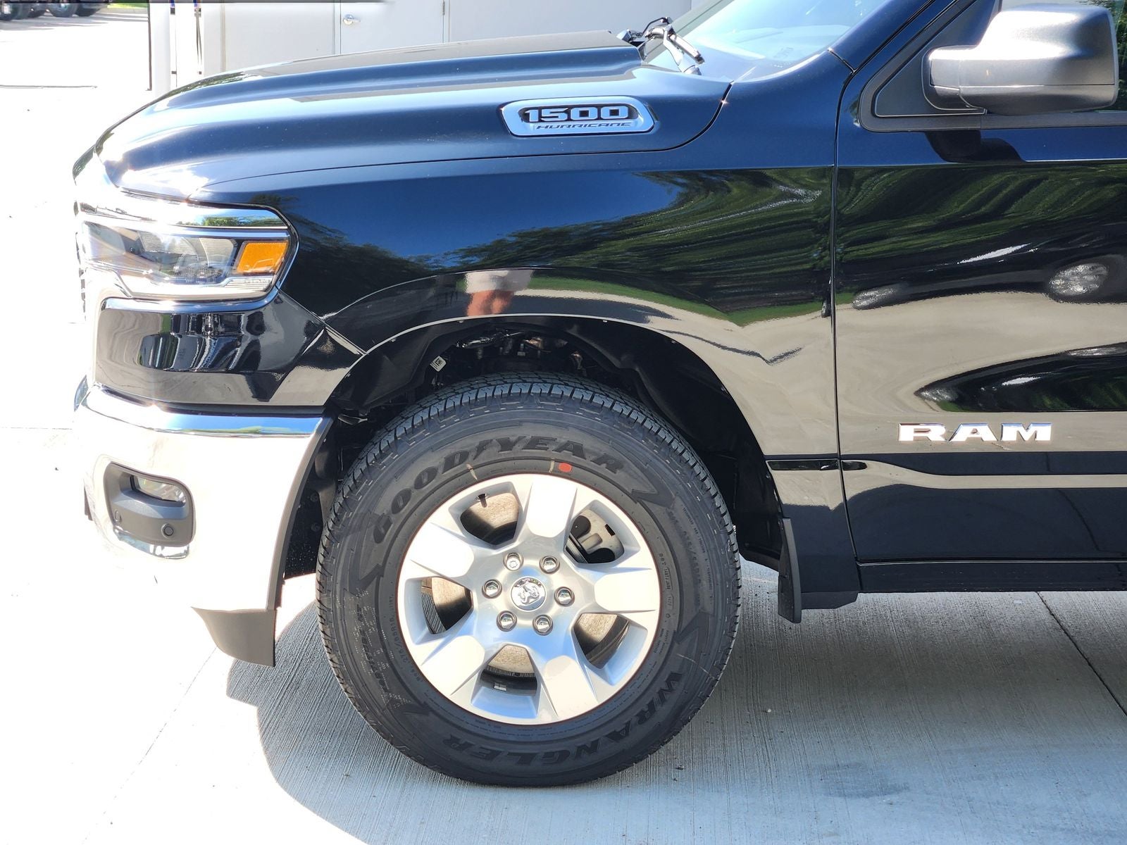 2026 RAM Ram 1500 RAM 1500 LONE STAR CREW CAB 4X2 5'7' BOX