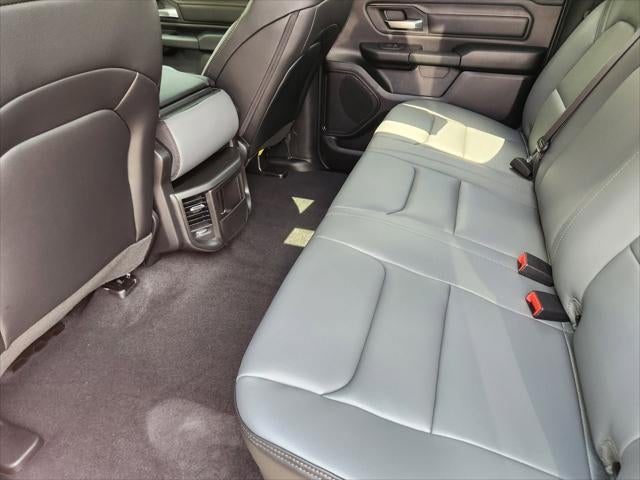 2026 RAM Ram 1500 RAM 1500 TRADESMAN CREW CAB 4X2 5'7' BOX