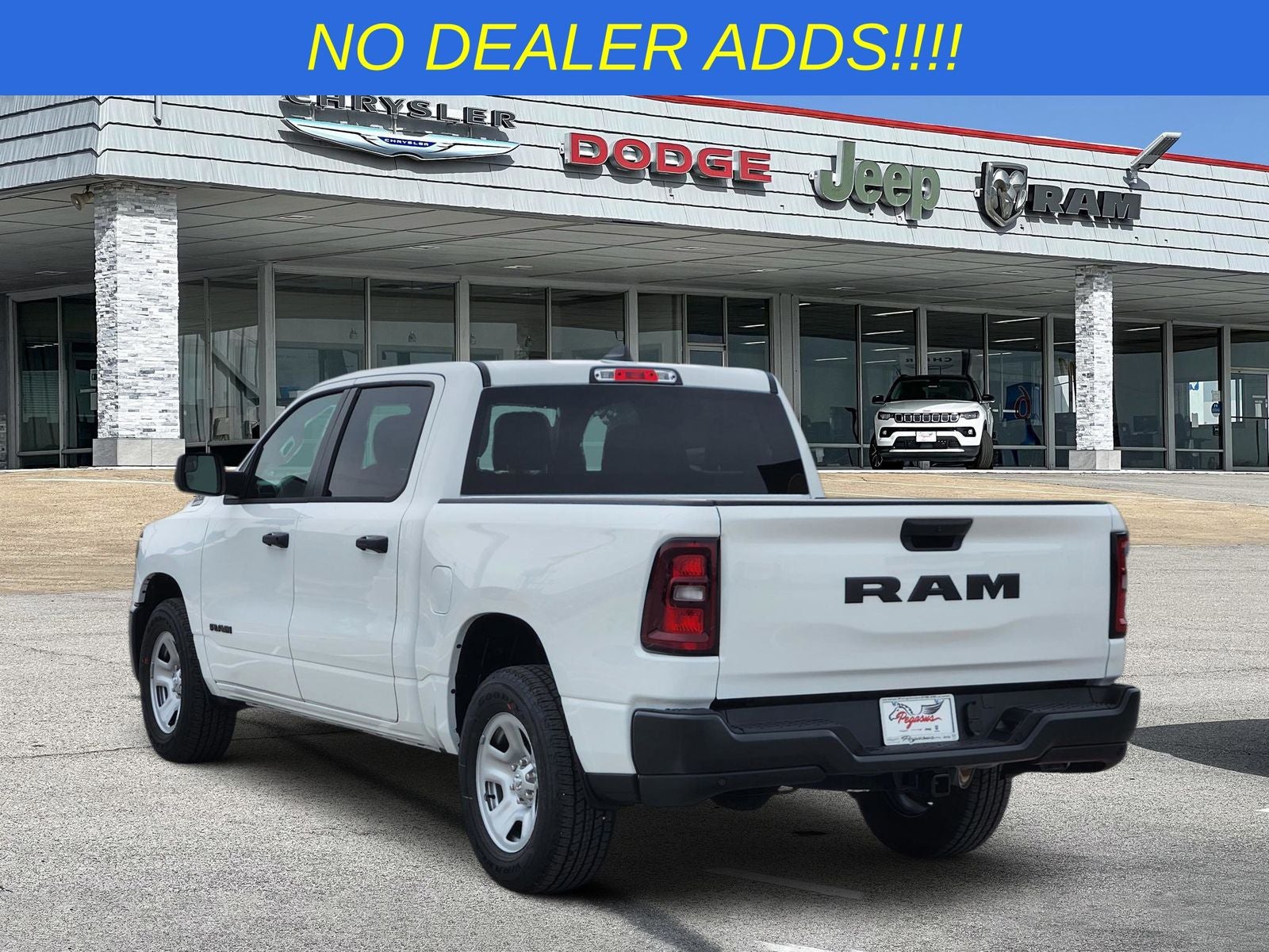2026 RAM Ram 1500 RAM 1500 TRADESMAN CREW CAB 4X2 5'7' BOX