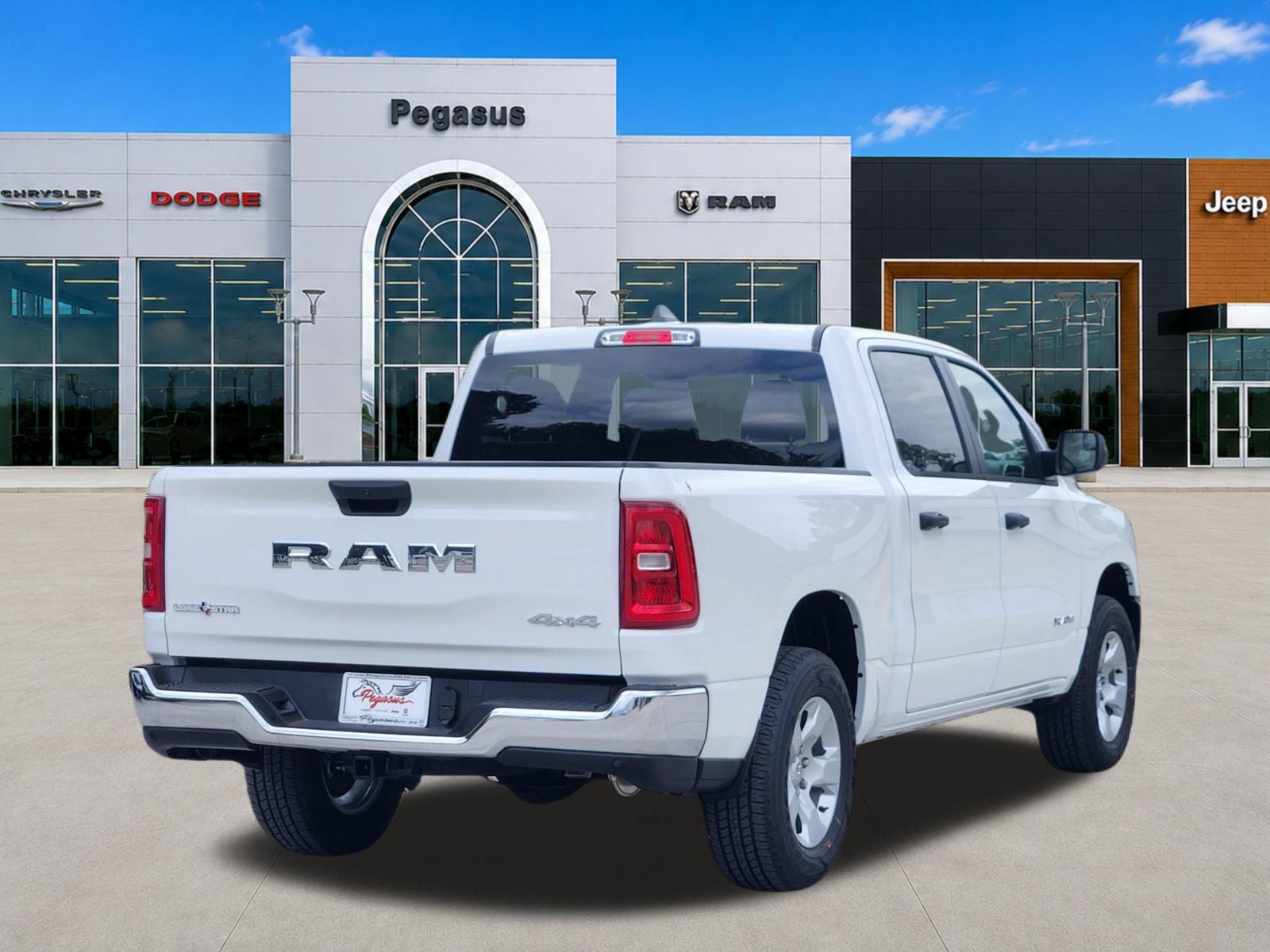2026 RAM Ram 1500 RAM 1500 LONE STAR CREW CAB 4X4 5'7' BOX
