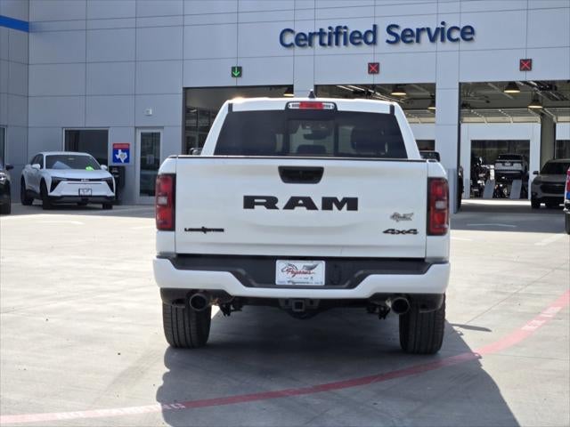 2026 RAM Ram 1500 RAM 1500 LONE STAR CREW CAB 4X4 5'7' BOX