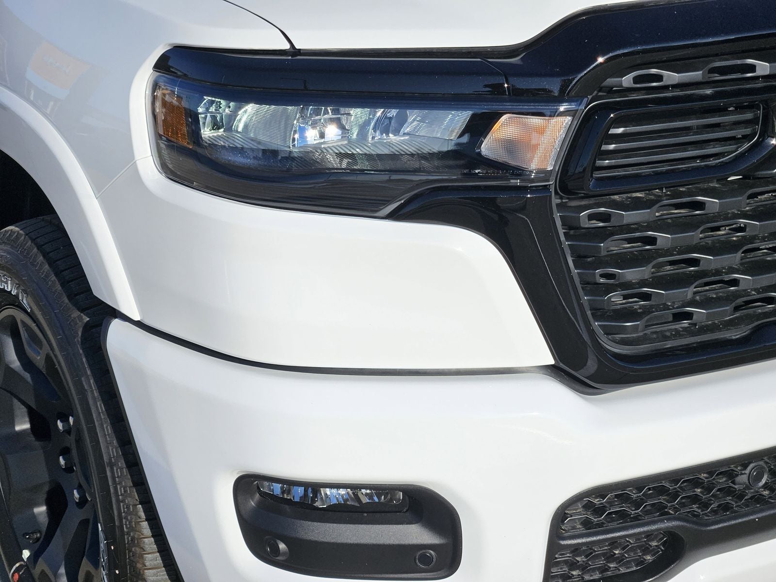 2026 RAM Ram 1500 RAM 1500 LONE STAR CREW CAB 4X4 5'7' BOX