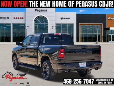 2026 RAM Ram 1500 RAM 1500 EXPRESS CREW CAB 4X4 5'7' BOX