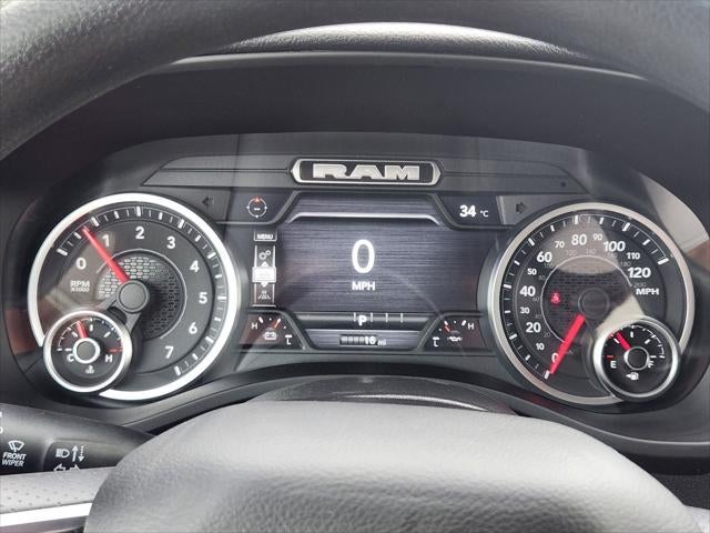 2026 RAM Ram 1500 RAM 1500 EXPRESS CREW CAB 4X4 5'7' BOX