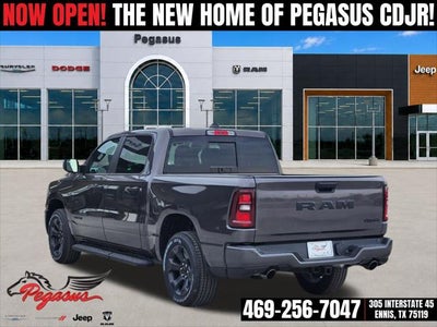 2026 RAM Ram 1500 RAM 1500 EXPRESS CREW CAB 4X4 5'7' BOX