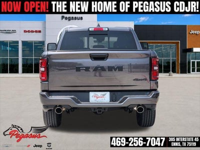 2026 RAM Ram 1500 RAM 1500 EXPRESS CREW CAB 4X4 5'7' BOX