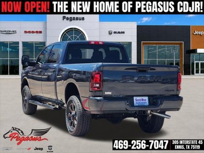 2026 RAM Ram 2500 RAM 2500 BLACK EXPRESS CREW CAB 4X4 6'4' BOX