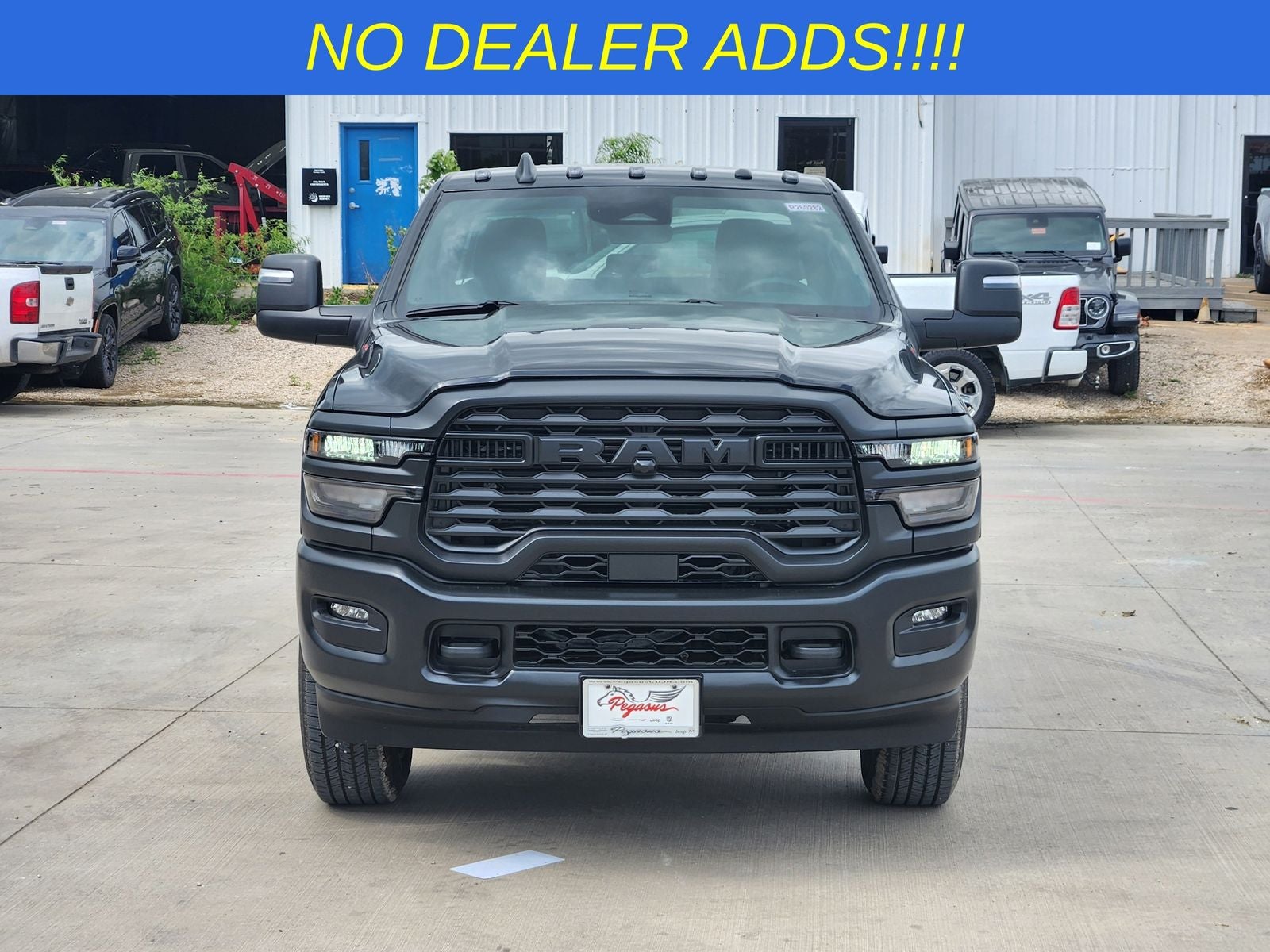 2026 RAM Ram 2500 RAM 2500 TRADESMAN CREW CAB 4X4 6'4' BOX