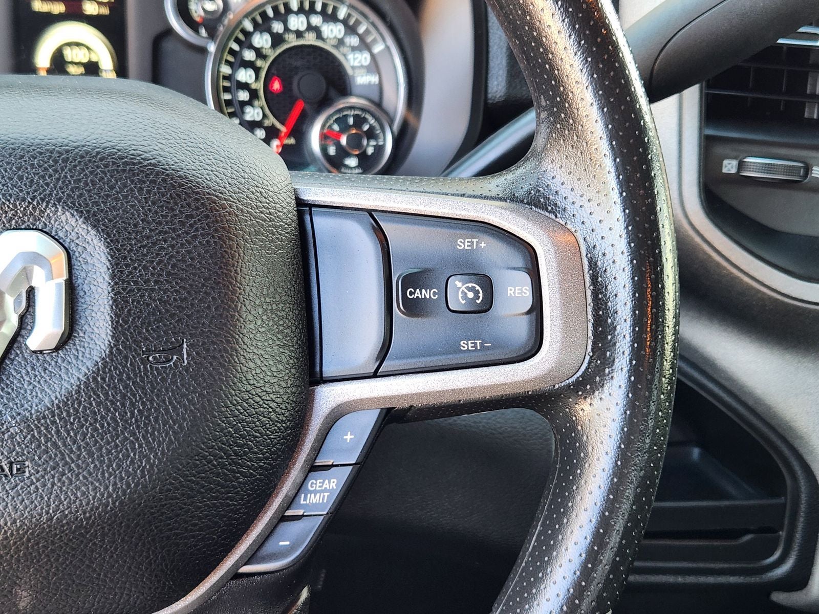 2024 RAM Ram 2500 Tradesman Crew Cab 4x4 6'4' Box