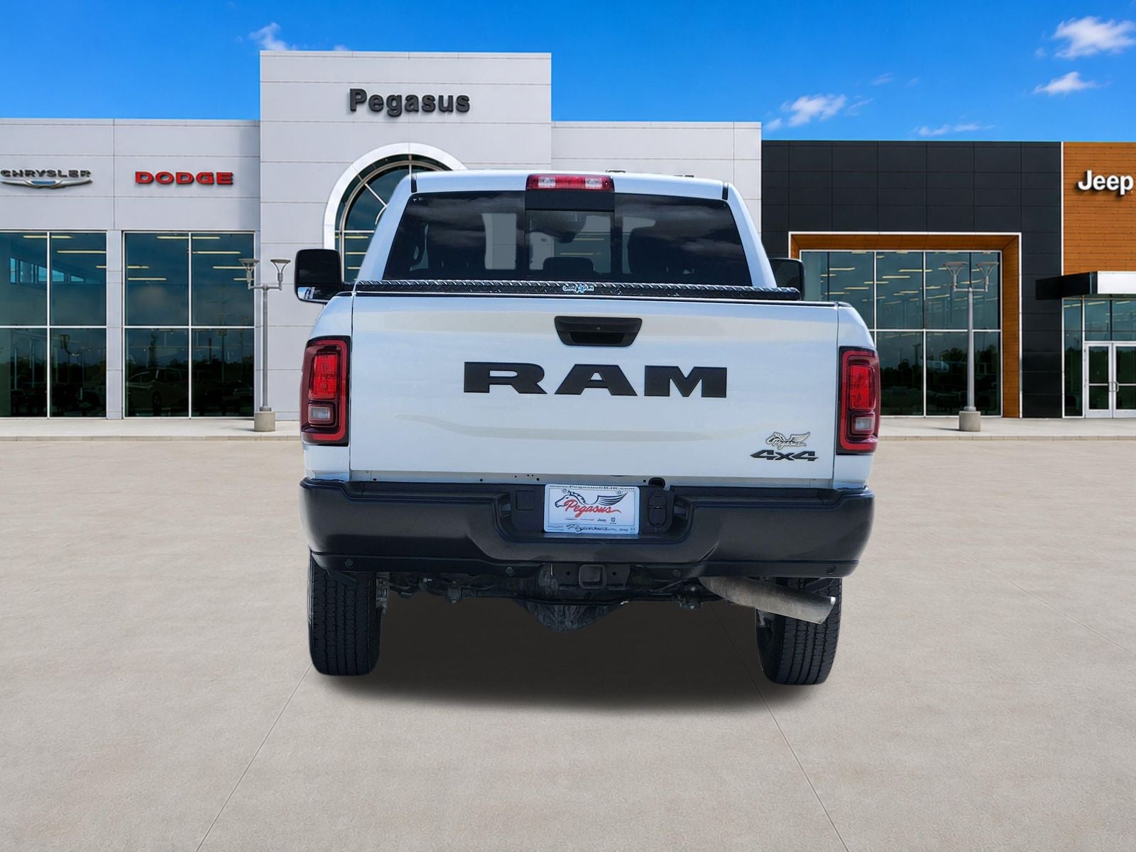 2025 RAM Ram 2500 Tradesman Crew Cab 4x4 6'4' Box