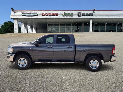 2024 RAM Ram 2500 Tradesman Crew Cab 4x4 6'4' Box